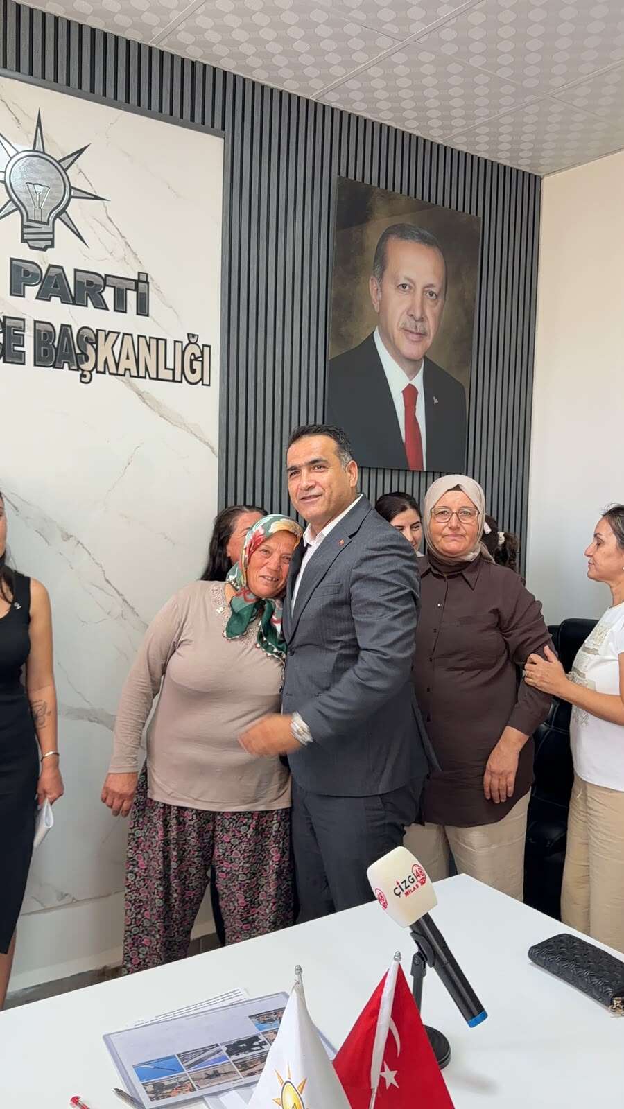 AK Parti Milas’ta Üye Sayısı 14 Bin 815’e Ulaştı: 1.049 Yeni Üye Katıldı 7